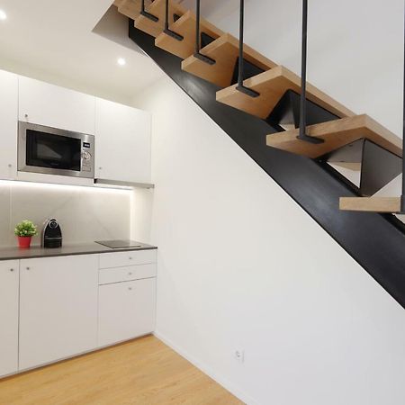 Hm - Living Batalha Square 2 Apartment Porto Luaran gambar