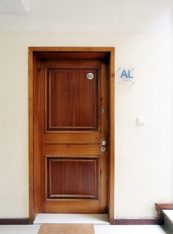 Hm - Living Batalha Square 2 Apartment Porto Luaran gambar