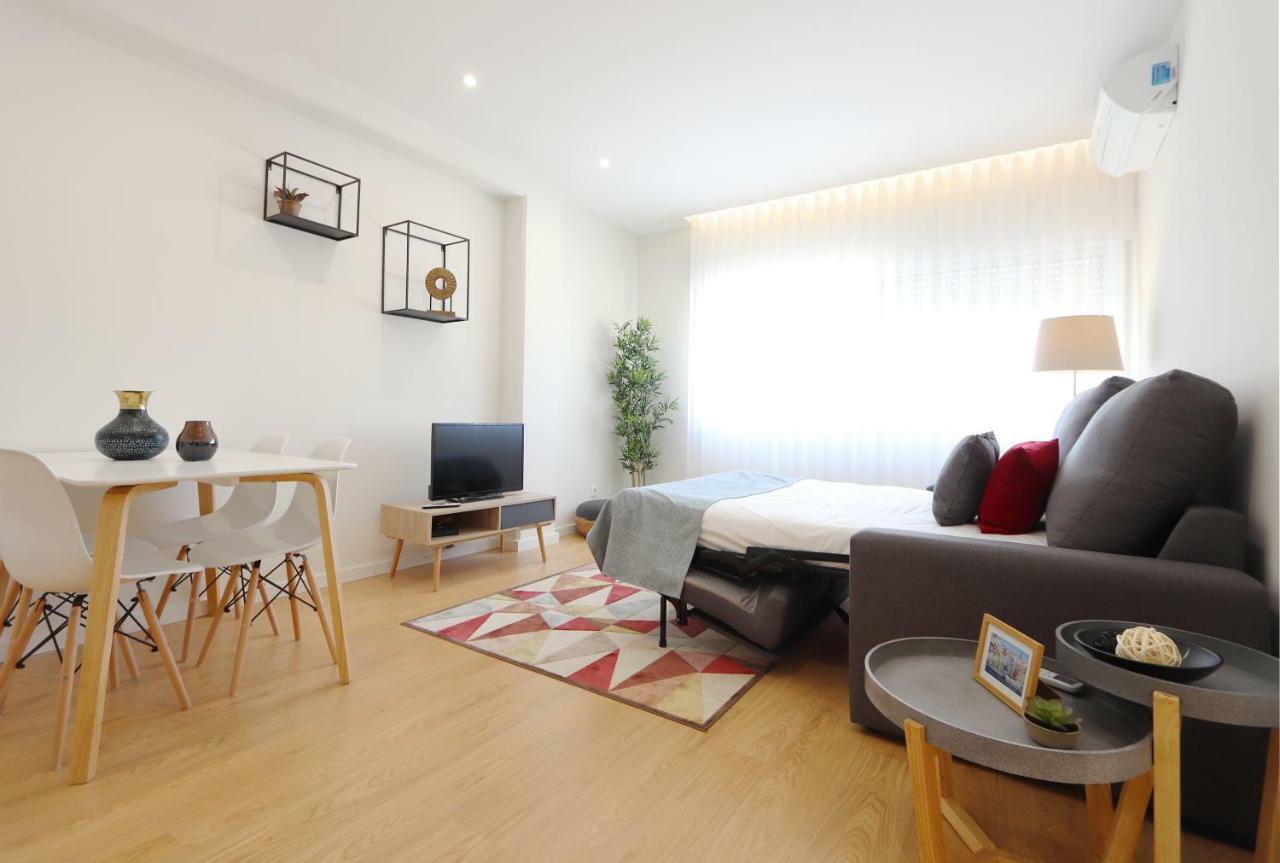 Hm - Living Batalha Square 2 Apartment Porto Luaran gambar