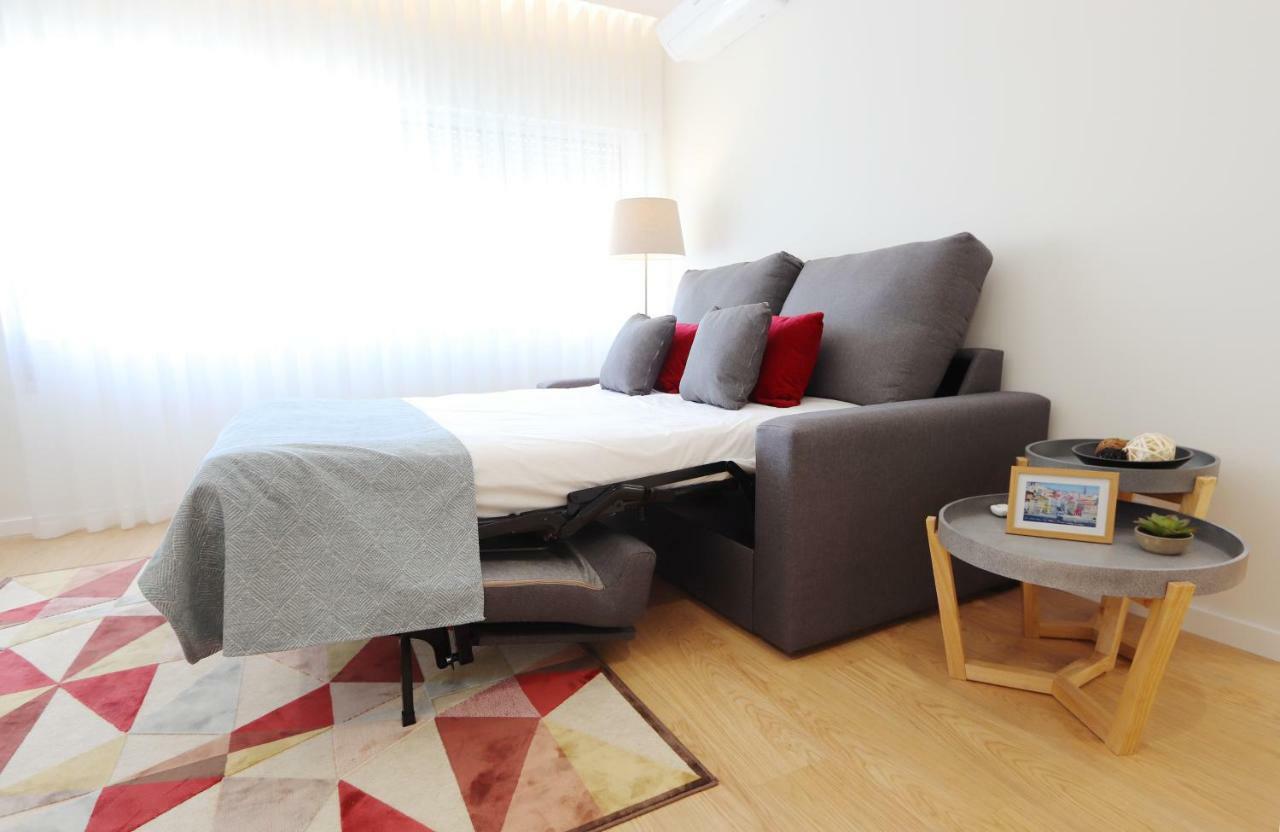 Hm - Living Batalha Square 2 Apartment Porto Luaran gambar