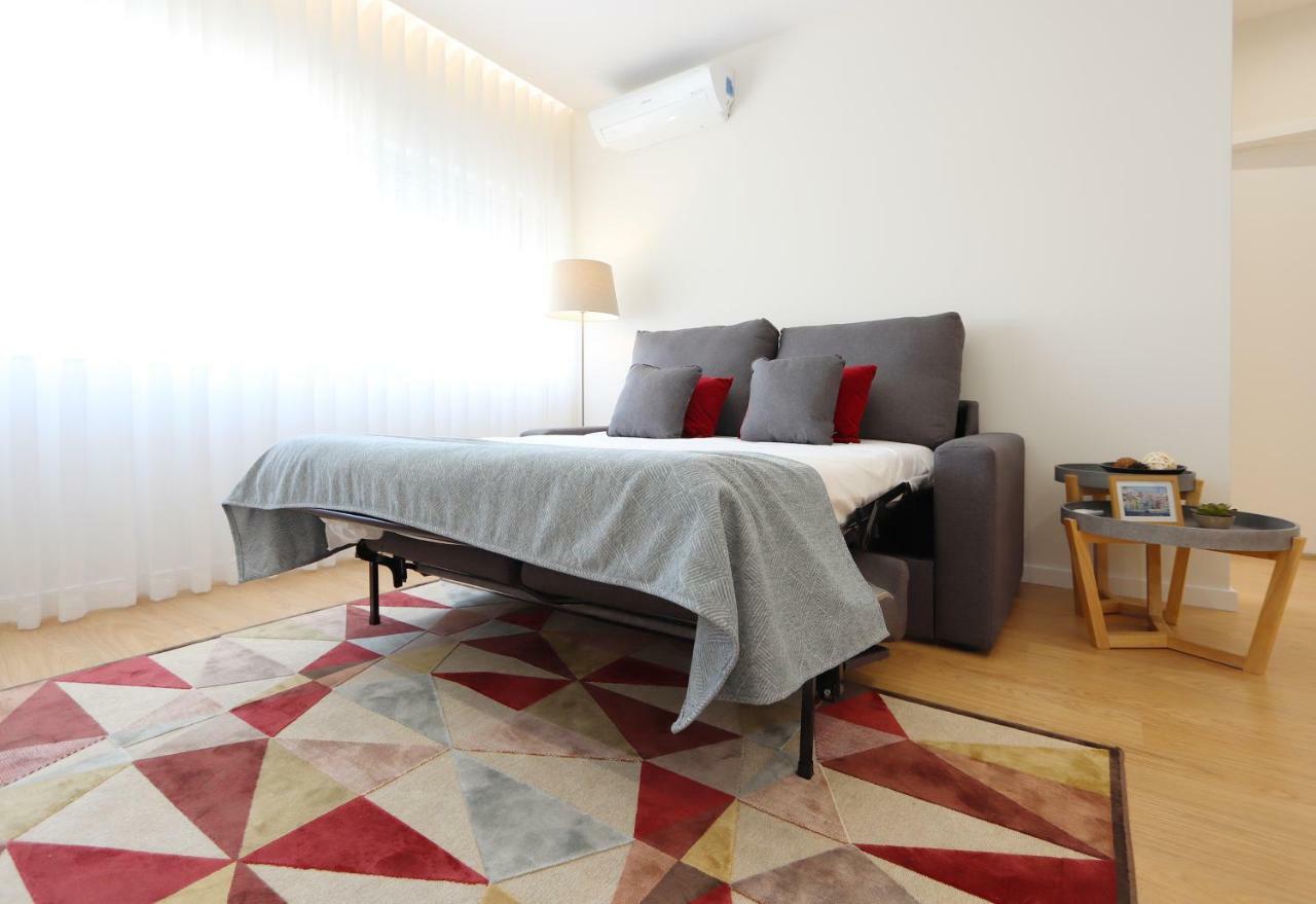 Hm - Living Batalha Square 2 Apartment Porto Luaran gambar